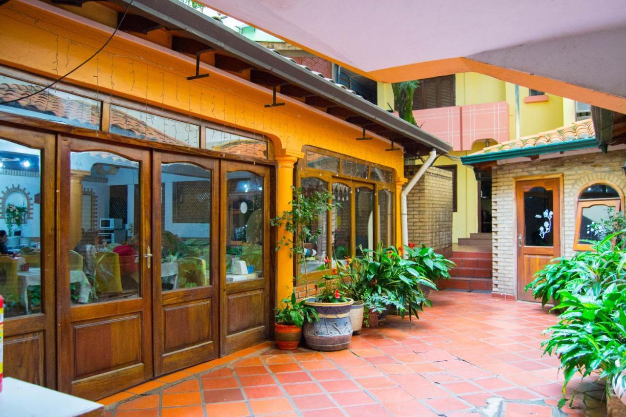 Hotel & Restaurante Guarania Сьюдад-дель-Эсте Экстерьер фото